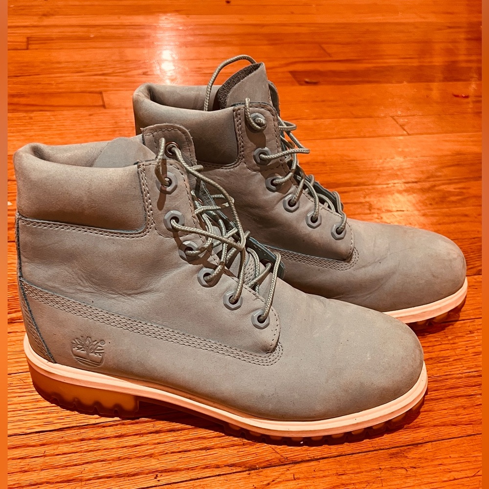 Timberland 6-INCH PREMIUM
WATERPROOF BOOT, Stone Blue size 6.5